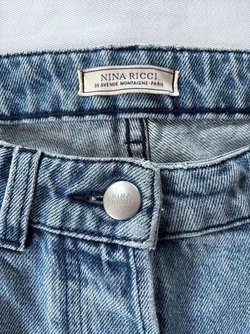 高級　ニナリッチ　ロゴ入り　スリットデニムパンツ　24サイズ　¥98000