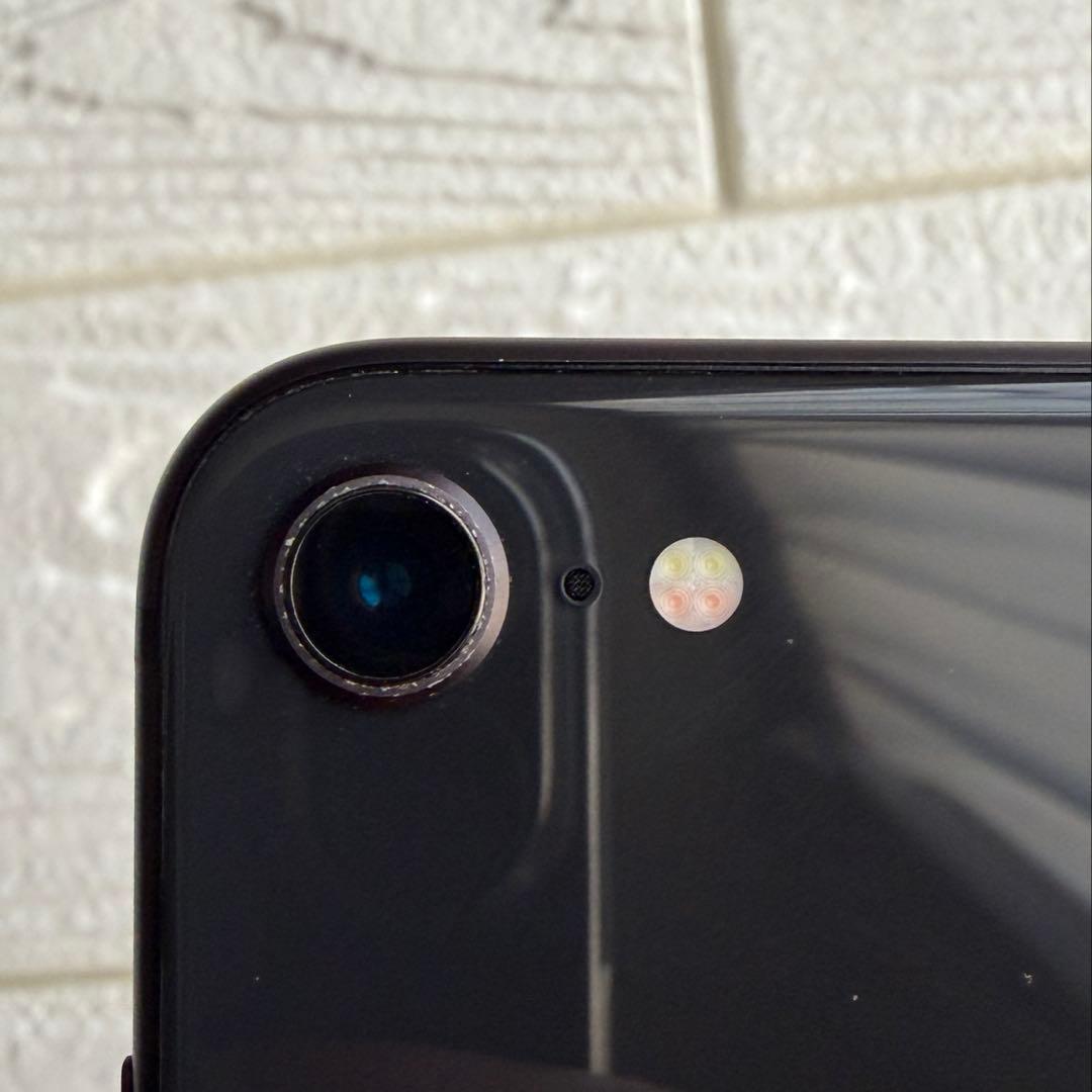 スマートフォン本体 Apple iPhone 8 64G