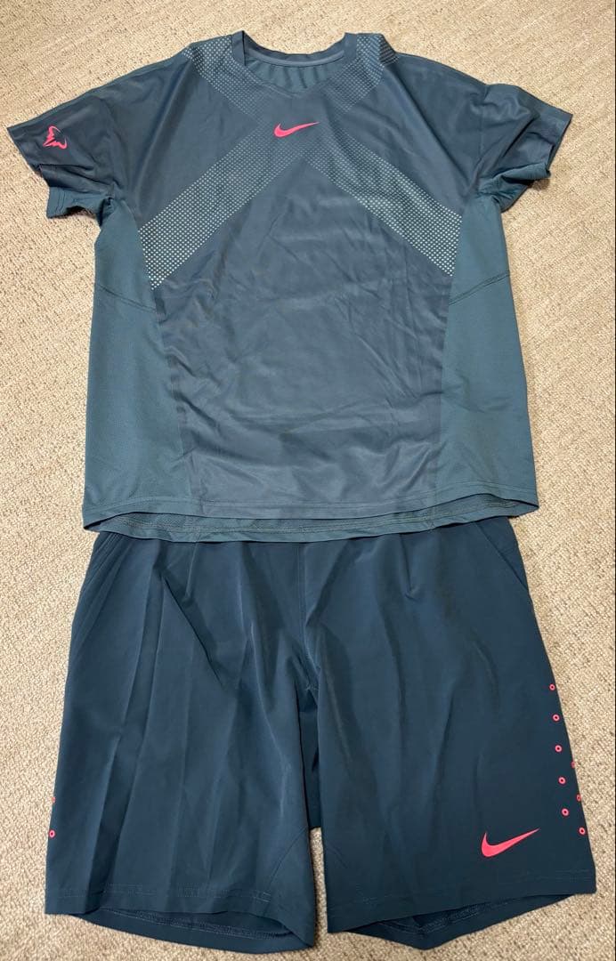 ラファエル・ナダル ナイキテニスウェア 上下セット ダークグレー