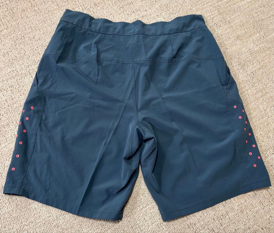 ラファエル・ナダル ナイキテニスウェア 上下セット ダークグレー