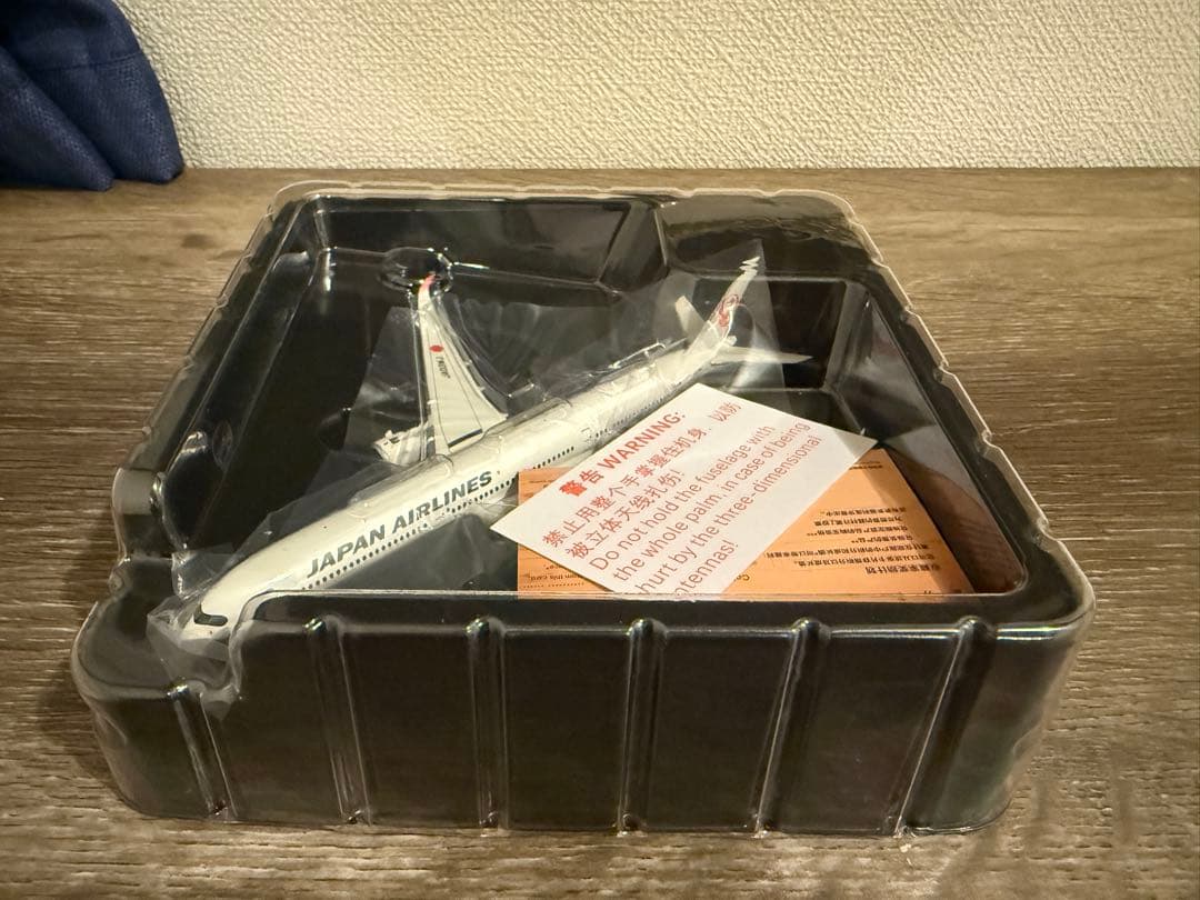 ス*ー様 1/400 JAL A350-1000 JA03WJ