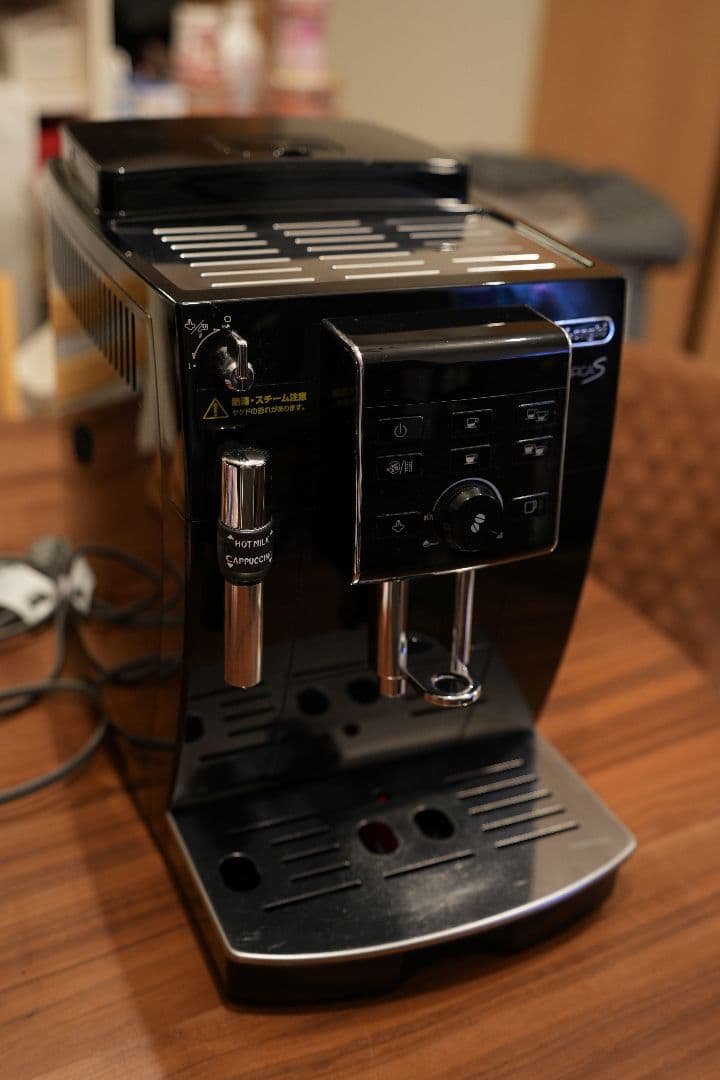 マグニフィカS　デロンギ全自動エスプレッソマシン