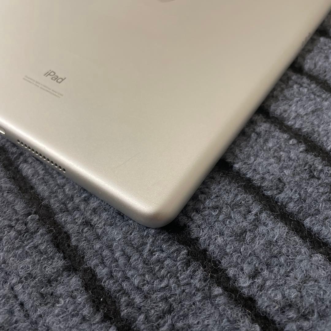 27【早い者勝ち】 iPad 7世代 32GB SIMフリー　シルバー