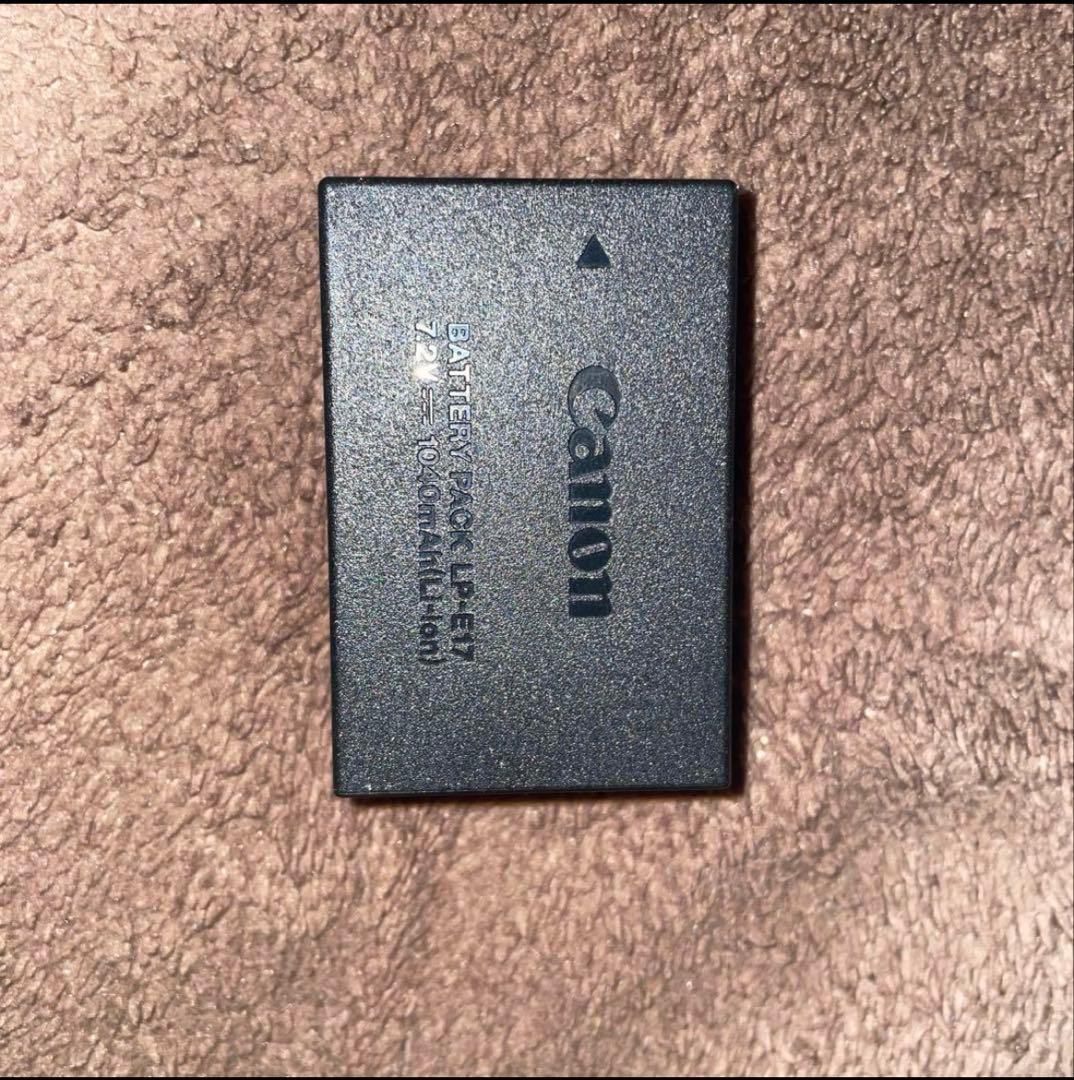 デジタルカメラ Canon EOS Kiss X10 + EF-S 18-55mm IS STM