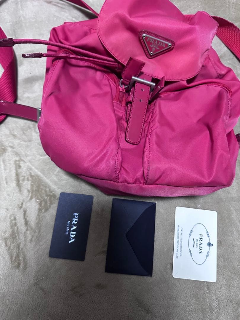 ⌘*⌘様 PRADA ナイロン リュック　チェリーレッド