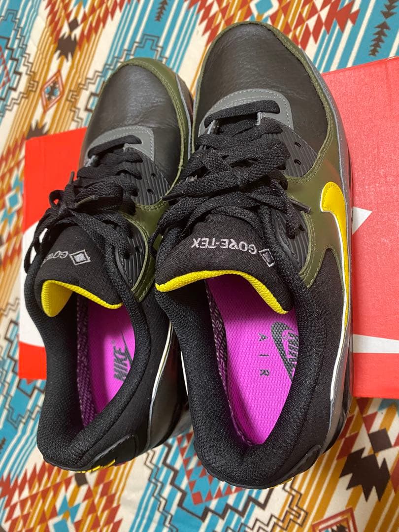 Nike Air Max GORE-TEX スニーカー