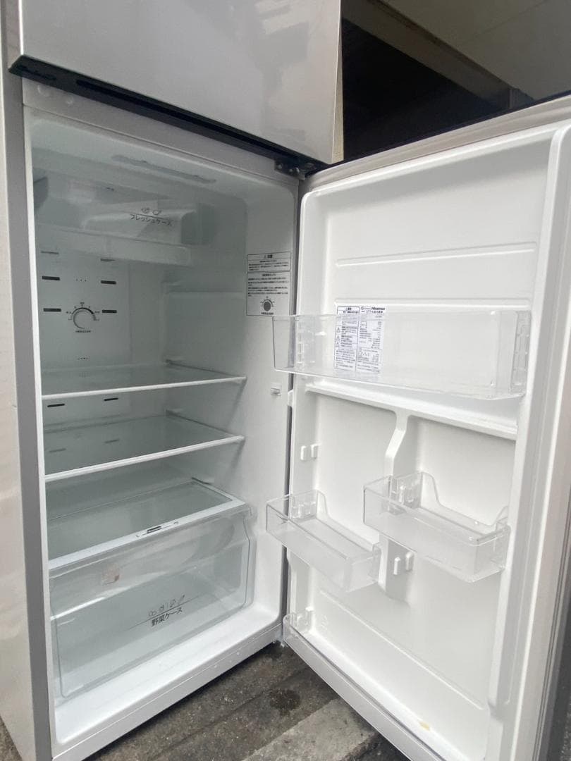 A559♠️ハイセンス 人気モデル！2ドア冷蔵庫 「HR-B2301」227L