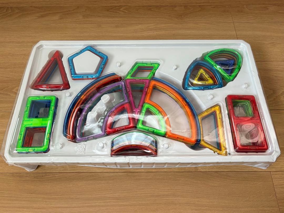 マグフォーマー 正規品106ピース ＋他ブロック77ピース　【合計183ピース】