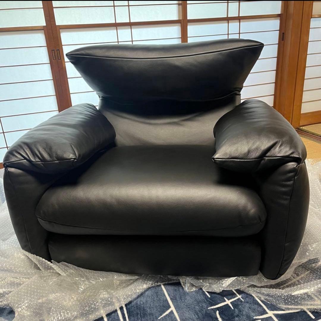 HUKLAフクラEDINA エディナ 1Pソファ 本革　新品未使用