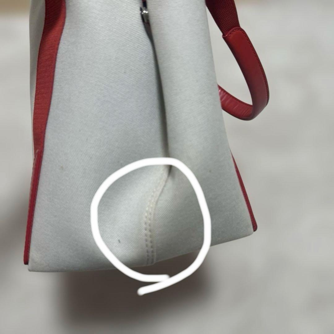 バレンシアガ　カバスS トートバッグ　ポーチ付き　キャンバス　ホワイト　レッド