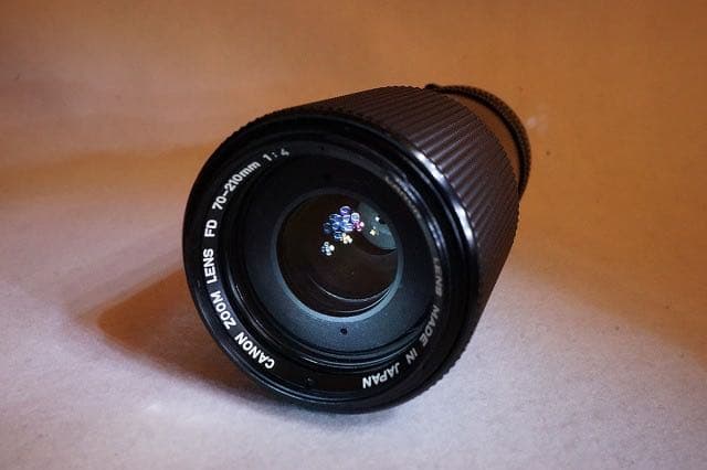 【オールドレンズ】CANON ZOOM LENS NEW FD 70-210