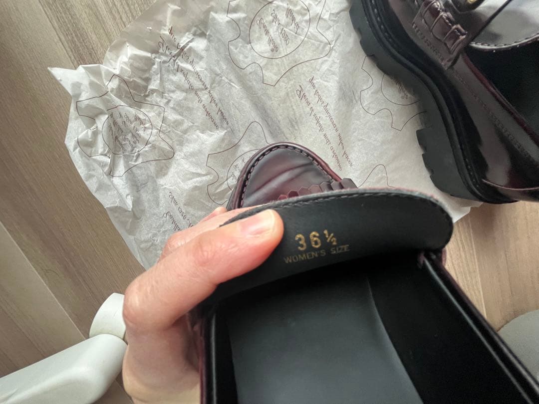 TOD'S バーガンディ フリンジ ローファー 36½