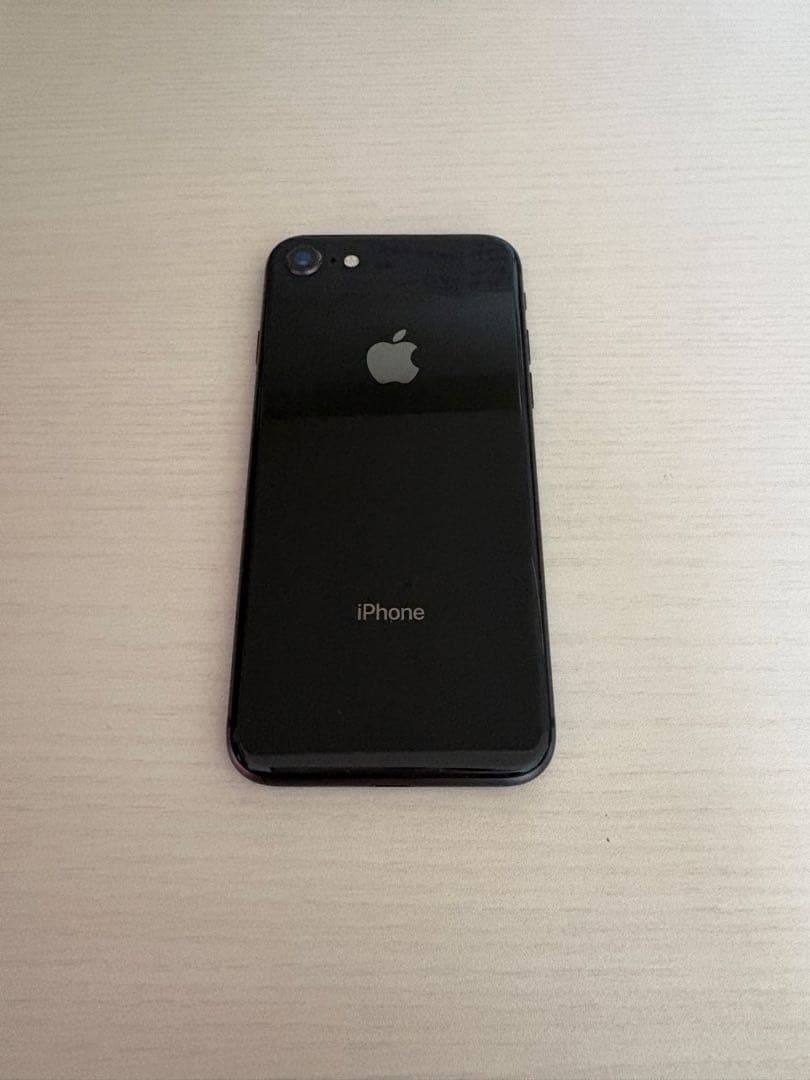 iPhone8 SIMフリー