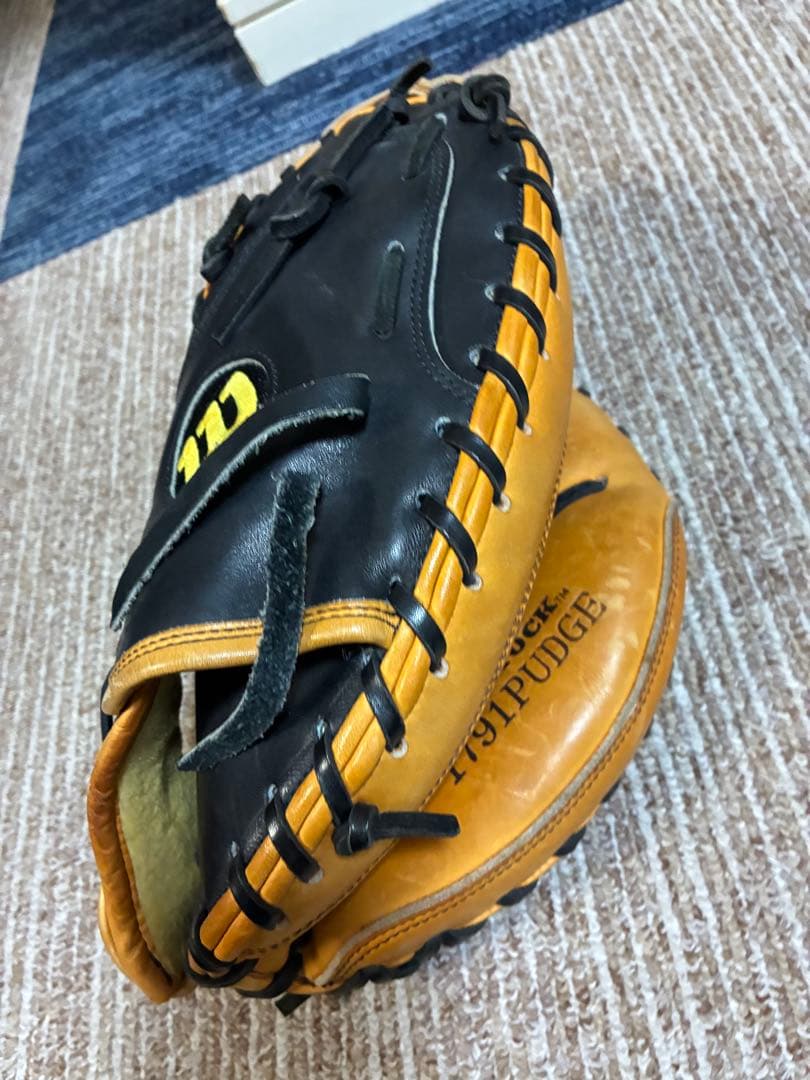 Wilson A2000 キャッチャーミット 黒/オレンジ