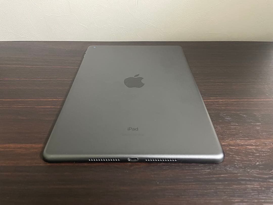 【送料無料】　中古　iPad 第9世代 wifi 256GB スペースグレイ