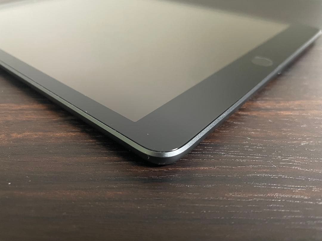 【送料無料】　中古　iPad 第9世代 wifi 256GB スペースグレイ