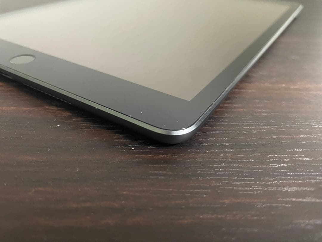 【送料無料】　中古　iPad 第9世代 wifi 256GB スペースグレイ