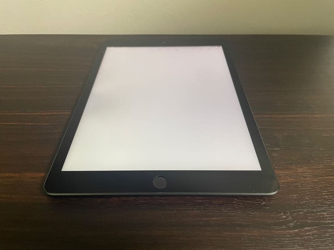 【送料無料】　中古　iPad 第9世代 wifi 256GB スペースグレイ