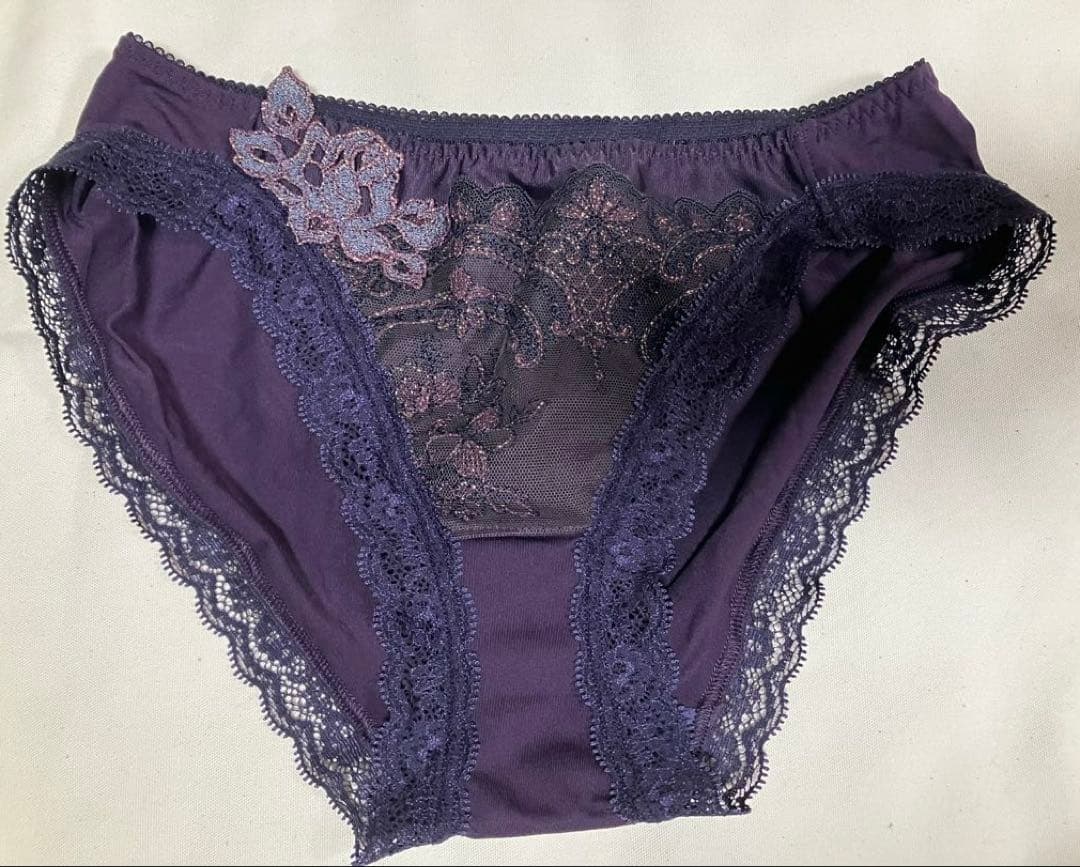 Wacoal サルート 上下セット F75 BTJ774