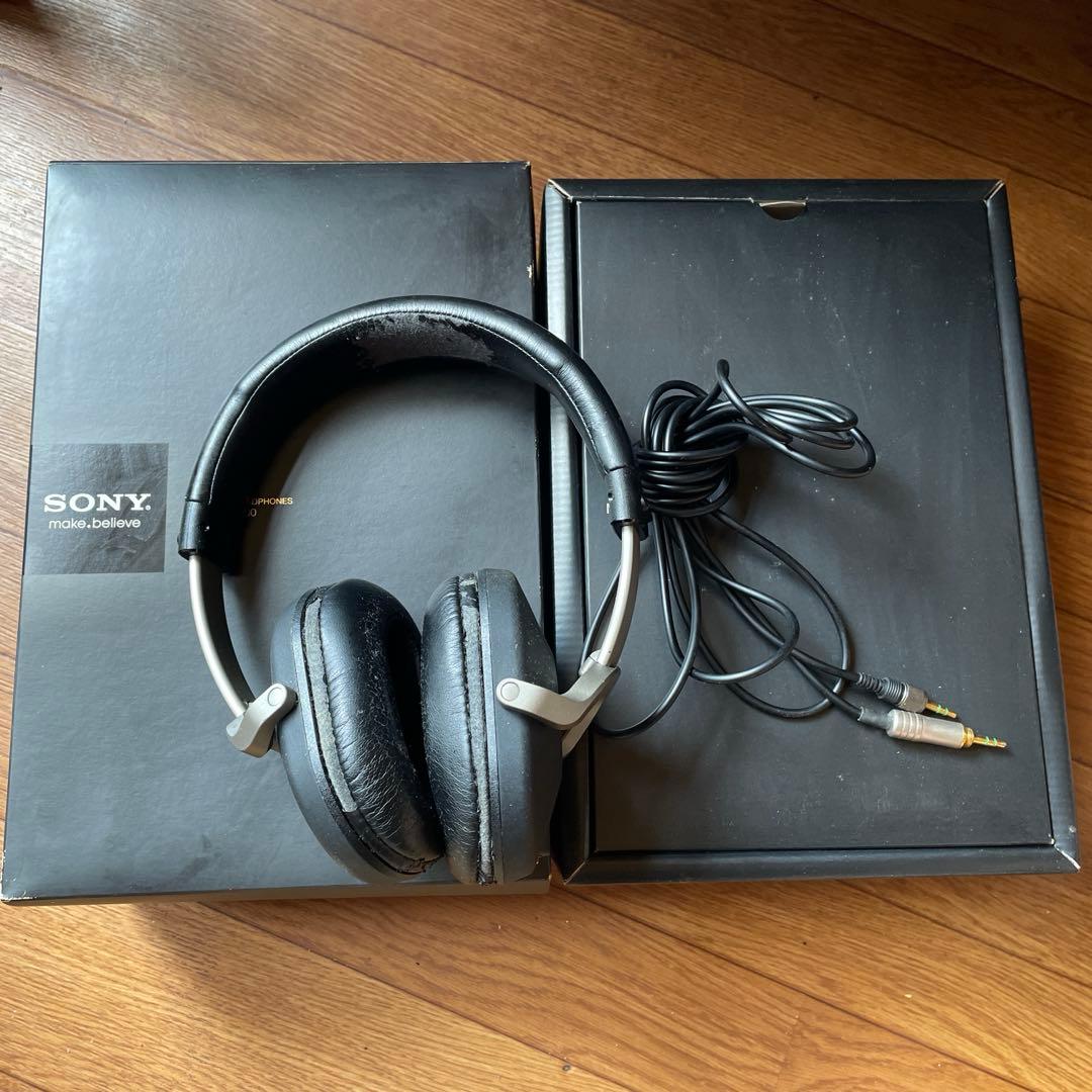 SONY MDR-Z1000 (スタジオヘッドホン)元箱あり