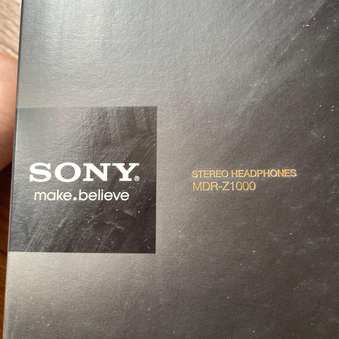 SONY MDR-Z1000 (スタジオヘッドホン)元箱あり