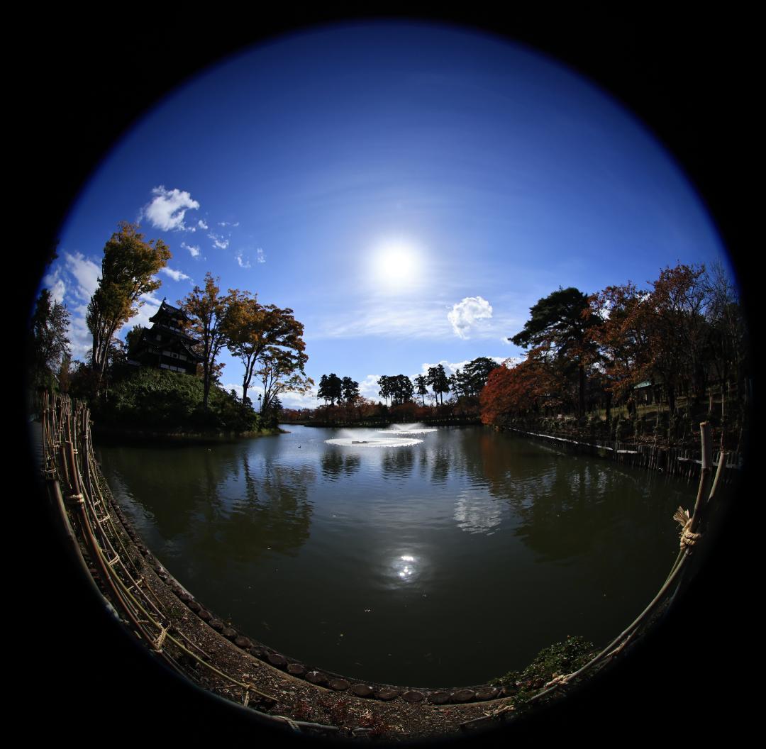 Canon EF8-15mm F4L フィッシュアイ USM