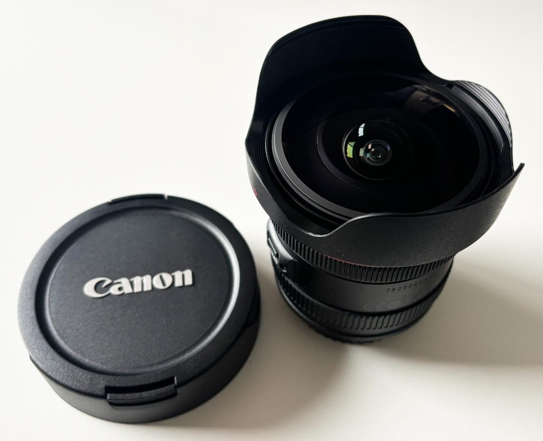 Canon EF8-15mm F4L フィッシュアイ USM