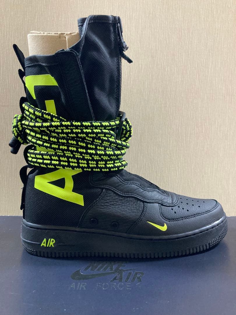 【激レア】ナイキ スペシャル フィールド エアフォース1 ハイ 27cm