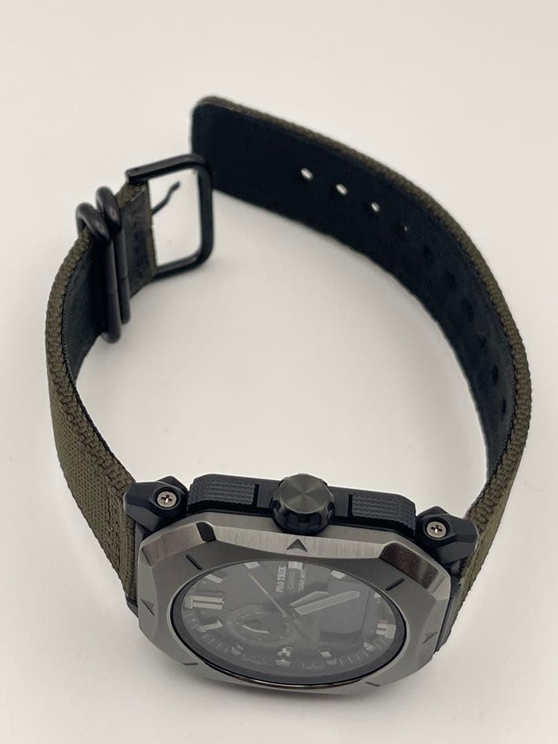 極美品 PROTREK PRW-6900YB-3JF カーキ 黒 プロトレック