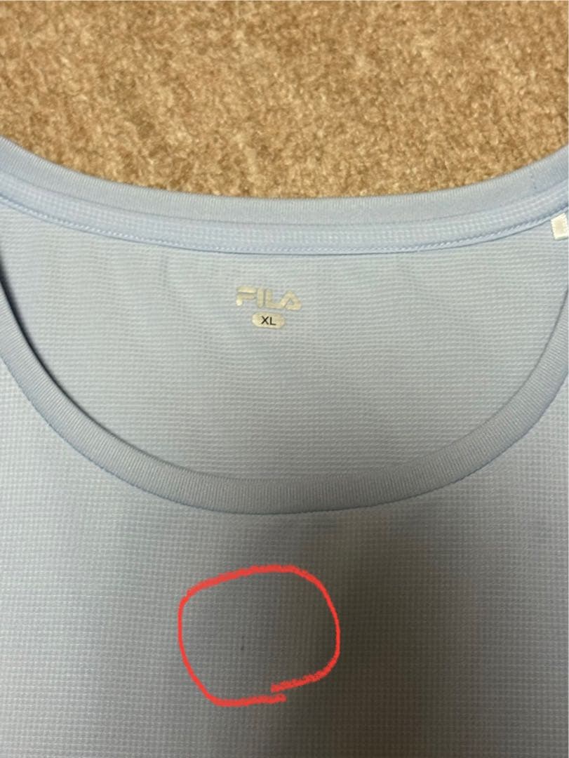 フィラティシャツ2枚とショートパンツ3点セット