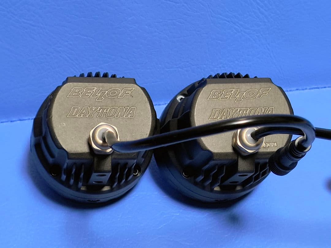 ベロフ×デイトナ　プレシャスレイW(ダブル)　LEDフォグランプキット