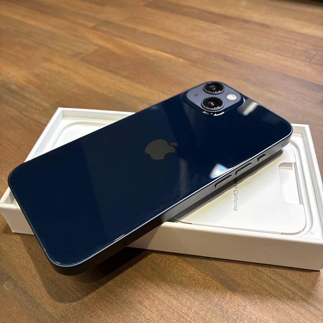 【極美品】Apple iPhone13 本体 256GB SIMフリー