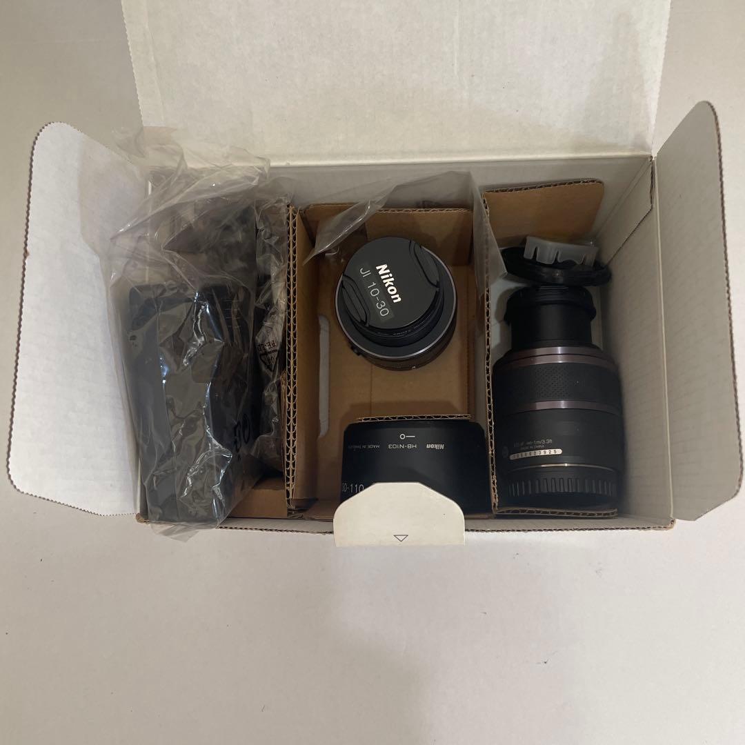 ニコンj1 ダブルレンズキット➕別売りアクセサリー、一式オーバーホール済