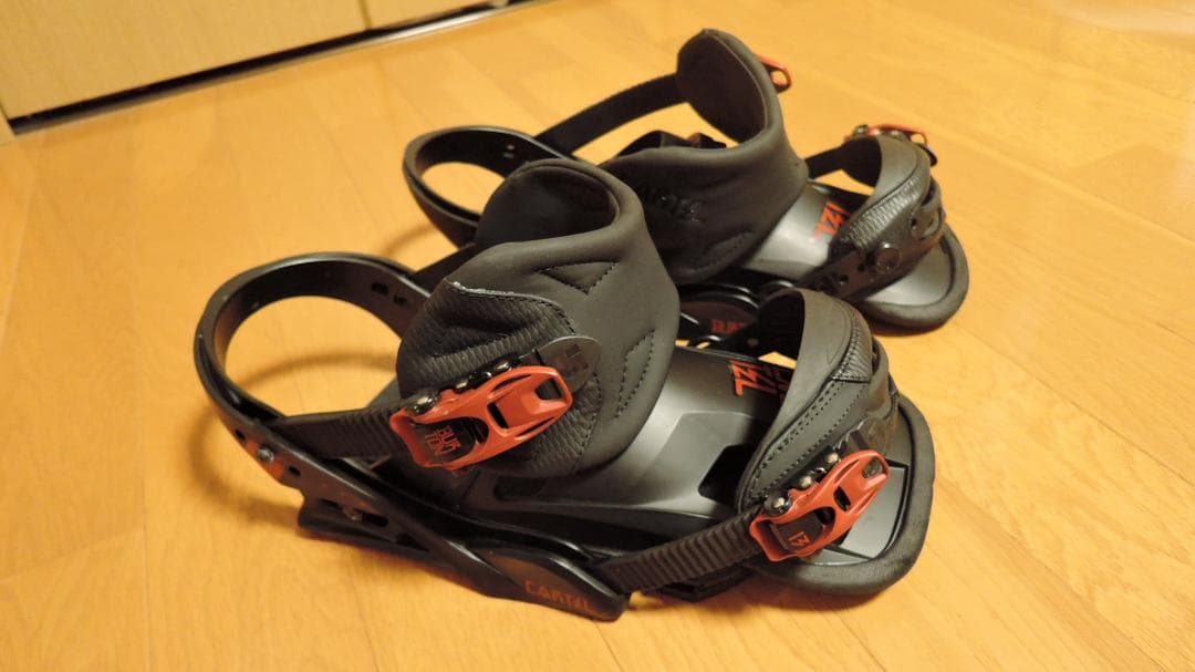 BURTON Cartel バートン カーテル ほぼ未使用 size:M