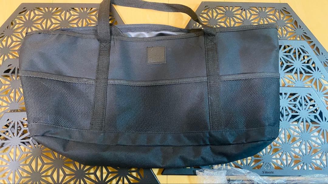 美品　S'MORE【 和柄アウトドアテーブル 6枚セット 】