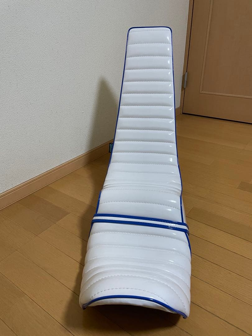 【純正シートベース】オオカワシート CBX400F用 墓石三段シート