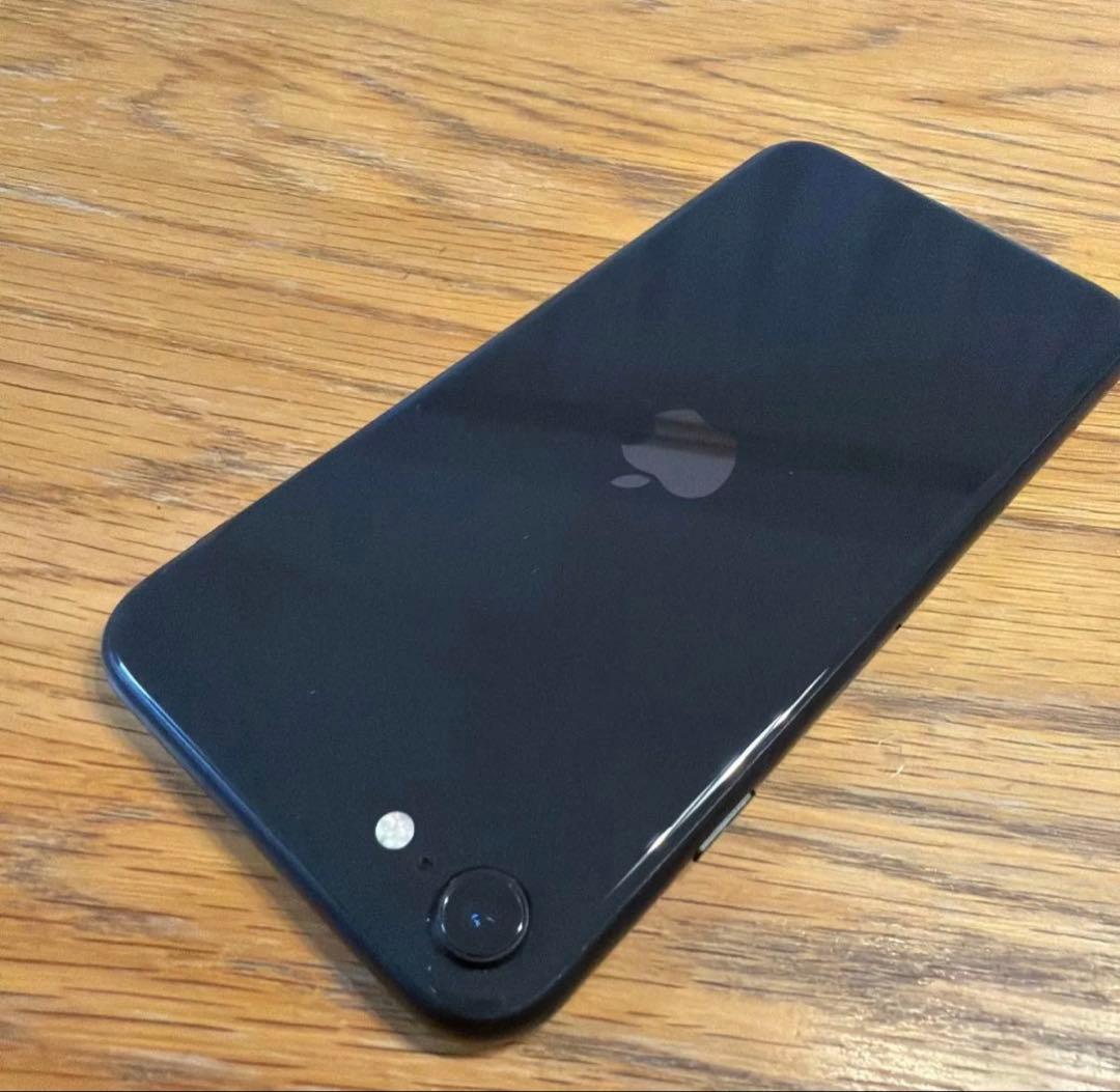 ★iPhone SE 第2世代★64GB★SIMフリー★バッテリー87%