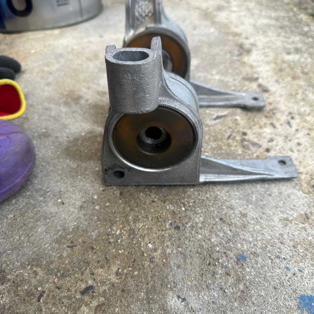 ポルシェ　911 997 996 強化エンジンマウント