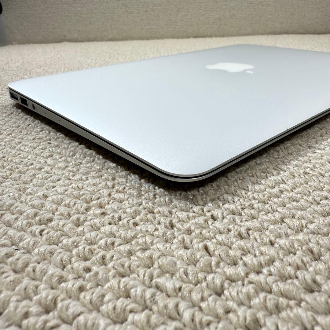 MacBook Air 11インチ 2014 i5 4GB 512GB