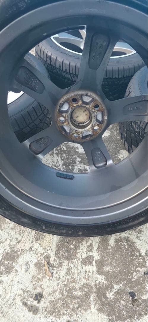 19インチ ホイールセット CONTINENTAL