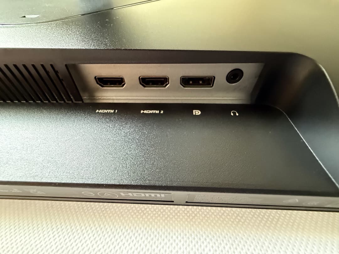 ヒューレットパッカード　OMEN 27q 　27インチゲーミングディスプレイ