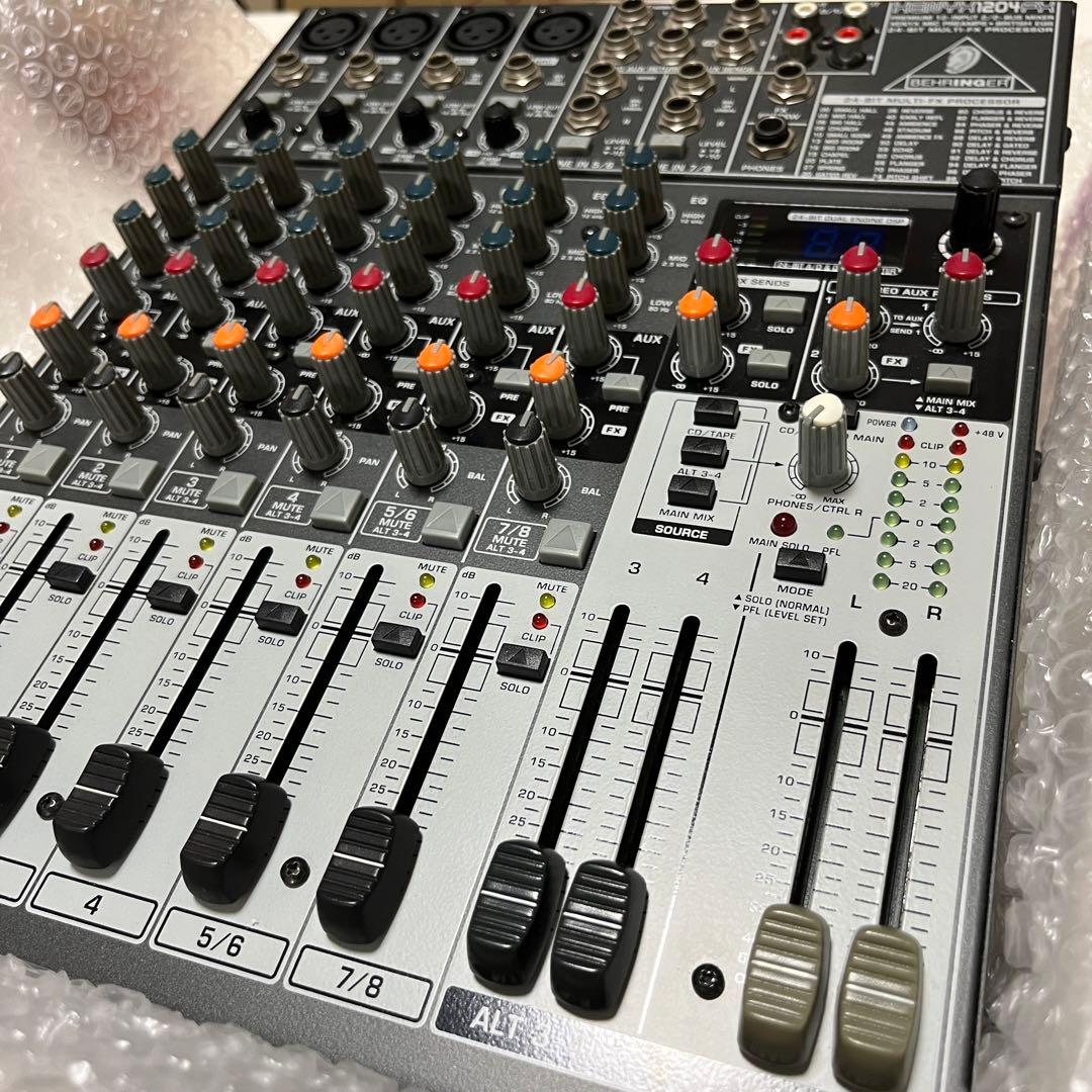 BEHRINGER ベリンガー　ミキサー XENYX 1204FX