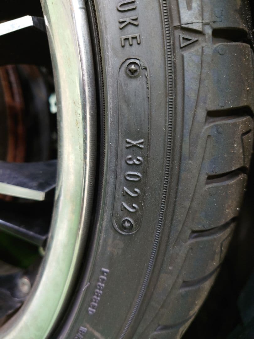 タイヤ・ホイールセット　4本　16インチ　バリ溝