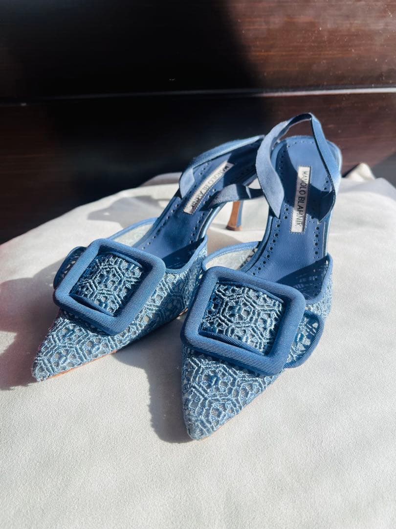 セール❣️Manolo Blahnik ハイヒール　ブルー　パンプス
