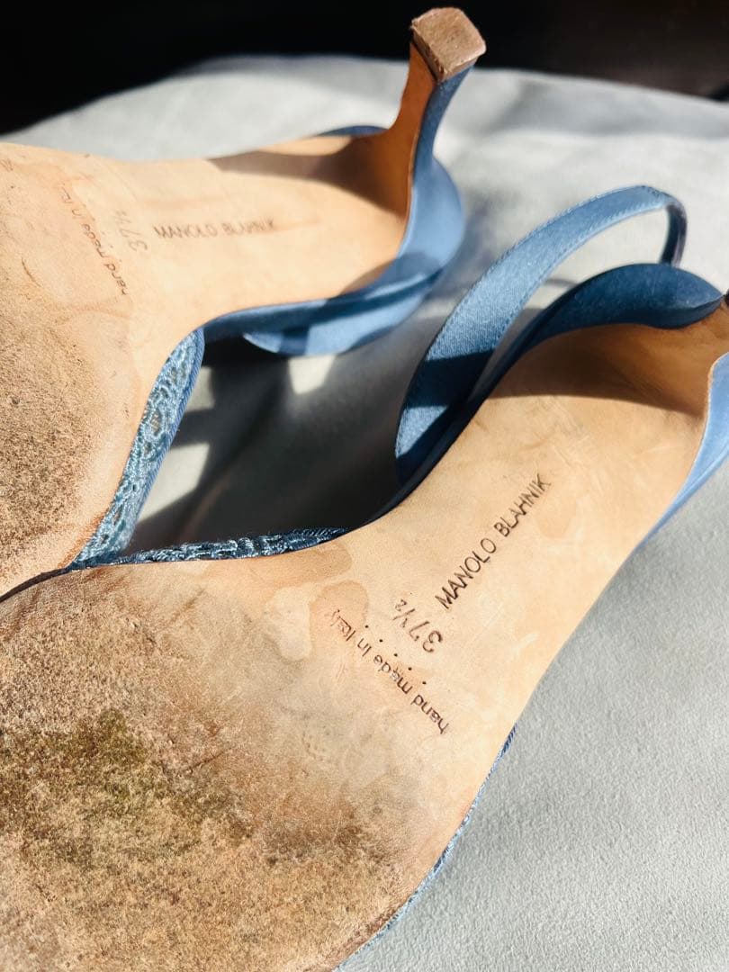 セール❣️Manolo Blahnik ハイヒール　ブルー　パンプス