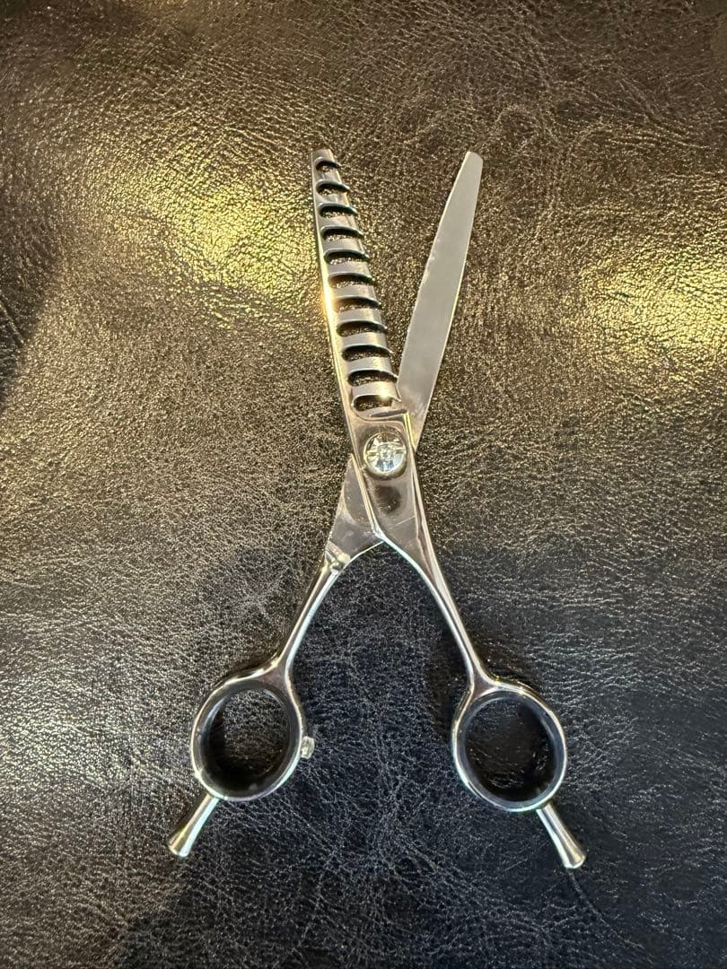 アディクト　プロ用美容師セニングシザー