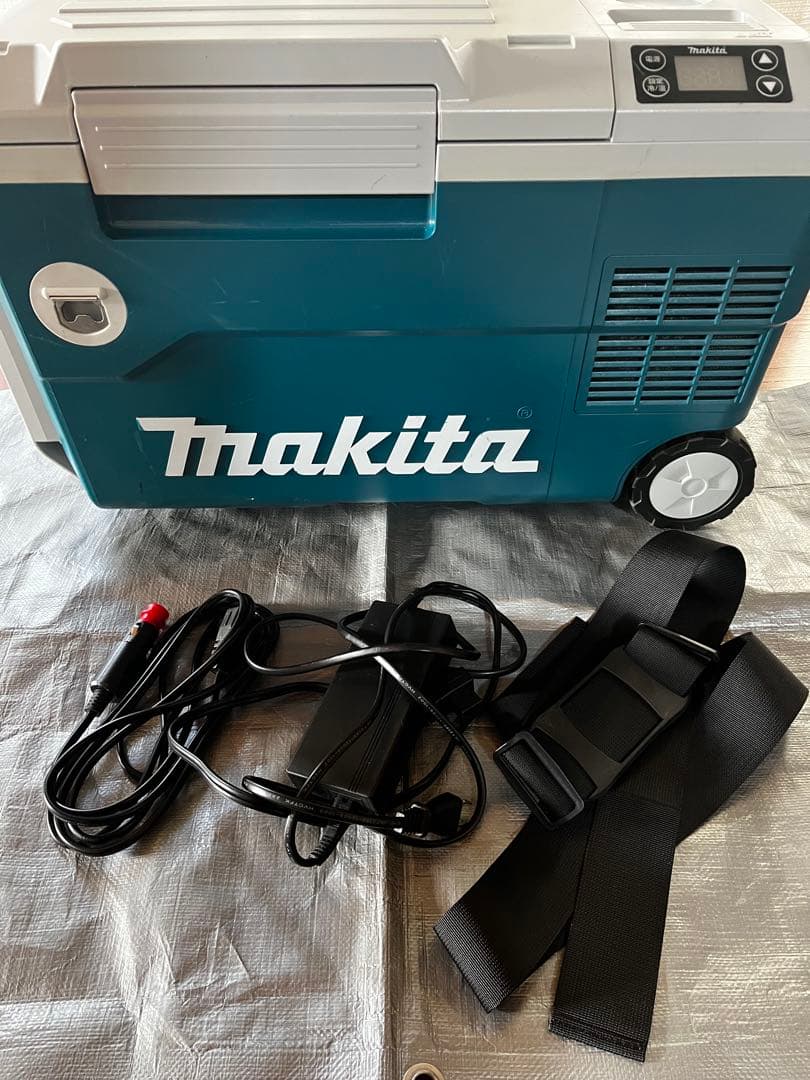 マキタポータブル保温冷凍冷蔵庫