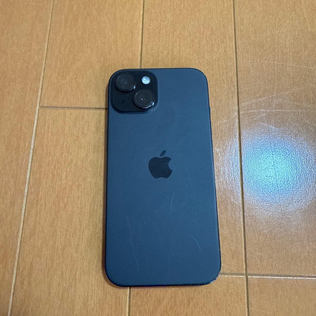 Apple iPhone 15 ブラック 本体 256GB