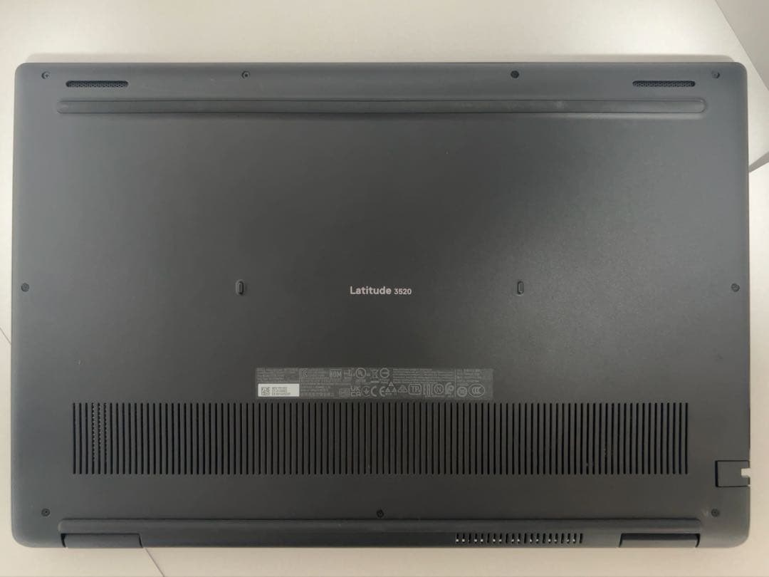 リ*ン様 i7 32GB 中古ノートパソコン Latitude 3520