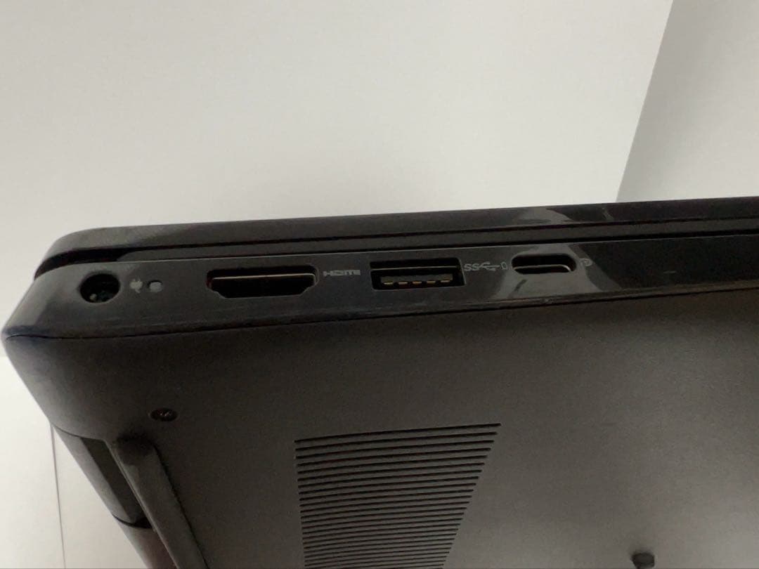 リ*ン様 i7 32GB 中古ノートパソコン Latitude 3520